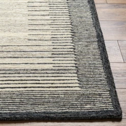 Zoey Rug - Beige/Black 10 Zoey Rug - Beige/Black -Home Decor Shop webimage 620718885 DTL1