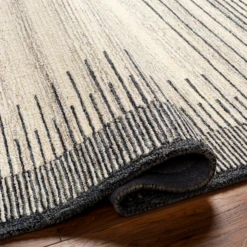 Zoey Rug - Beige/Black 11 Zoey Rug - Beige/Black -Home Decor Shop webimage 620718885 DTL2